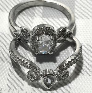 White Gold Plated Moissanite Ring☆SZ 7